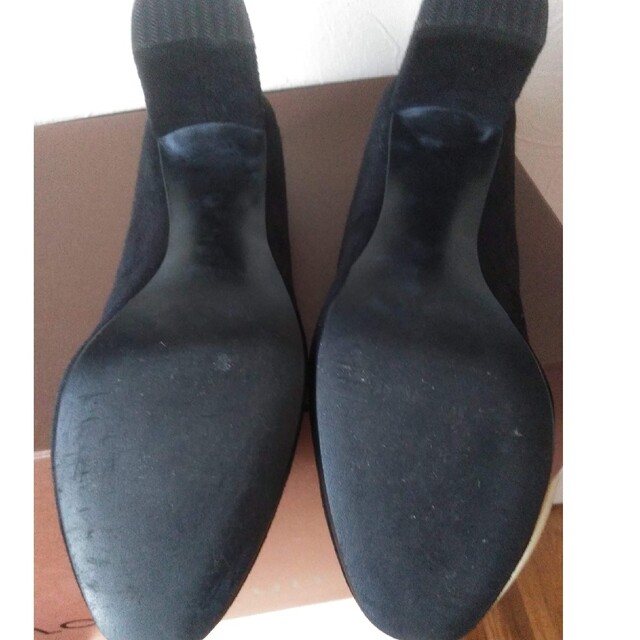 DIANA(ダイアナ)のお値下げ!ダイアナのブラックスエードパンプス レディースの靴/シューズ(ハイヒール/パンプス)の商品写真
