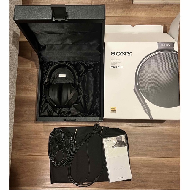 kouzouscas様専用　SONY ヘッドホン MDR-Z1R  スマホ/家電/カメラのオーディオ機器(ヘッドフォン/イヤフォン)の商品写真