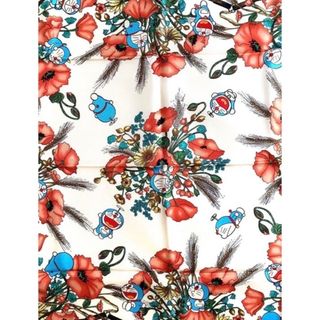 【新品】GUCCI グッチ × ドラえもん スカーフ シルク100% 限定品
