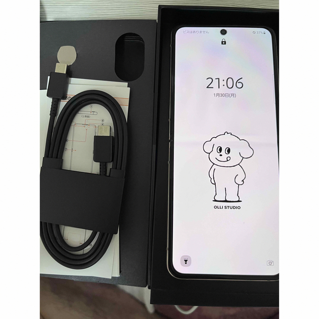 喜ばれる誕生日プレゼント SAMSUNG - 極美品Galaxy Z Flip4 SIM freeピンクゴール スマートフォン本体