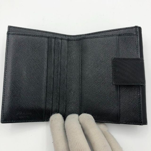 PRADA - 極美品✨️PRADA プラダ 折り財布 ブラック ナイロン 三角ロゴ