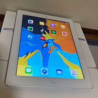 アイパッド(iPad)の上品Aランク　iPad3 大容量32GBモデル　WiFi  アイパッド　3世代(タブレット)