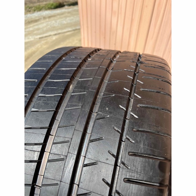 良品 2021年製 305/30R20 2本 フェラーリ 488 マクラーレン