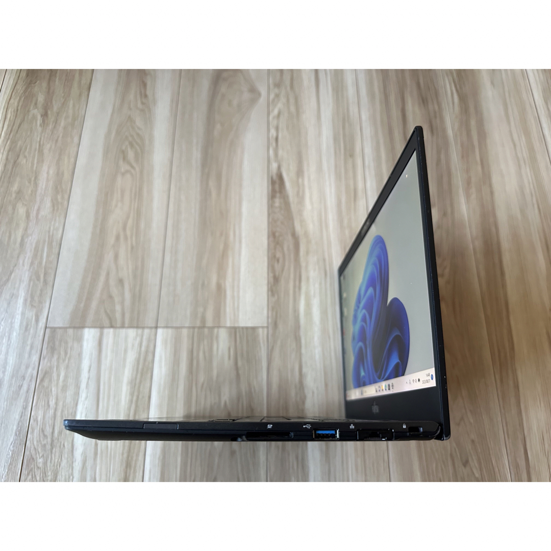 超軽量約799g 富士通 LIFEBOOK U937/P Office365付 4