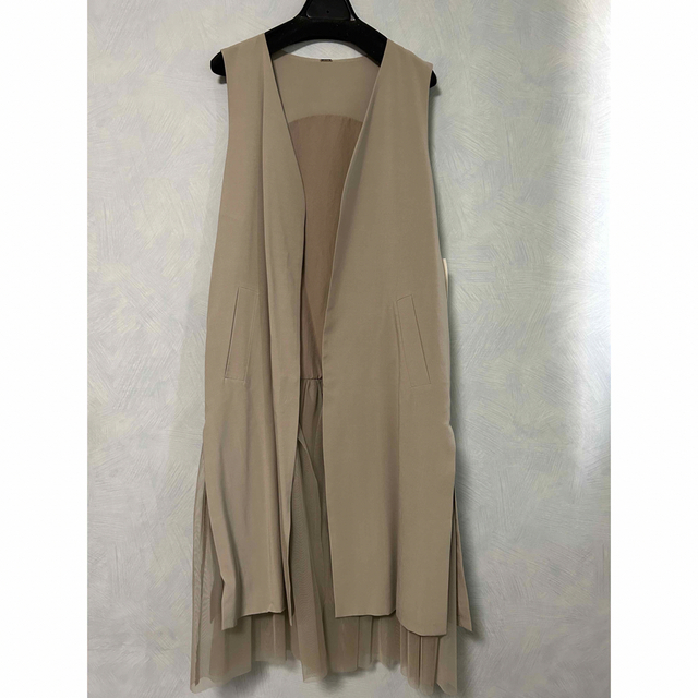 新品NEW Mila MilaOwenロングベストの通販 by K