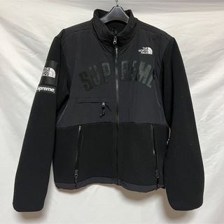 Supreme TNF Arc Logo Denali Fleece M