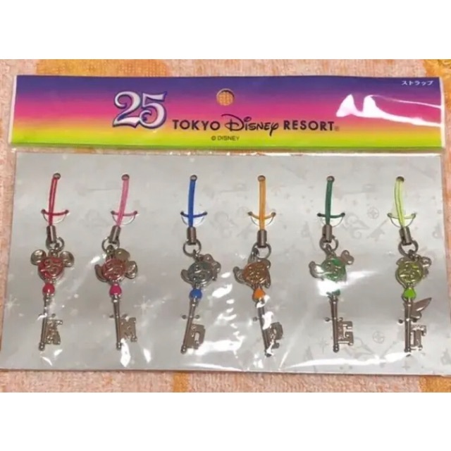 Disney ディズニー リゾート 25周年 ストラップの通販 By 晶晶晶 S Shop ディズニーならラクマ