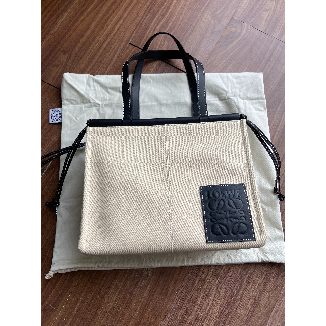 出産祝い LOEWE - ロエベ クッショントート スモール バッグ トート