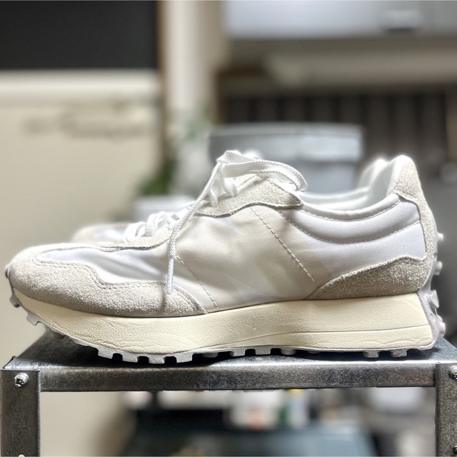 New Balance(ニューバランス)のNew Balance MS327 SBC メンズの靴/シューズ(スニーカー)の商品写真