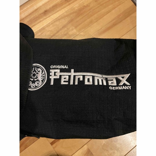 Petromax(ペトロマックス)のペトロマックス  petromax HK150 ケース ランタン 専用ケース スポーツ/アウトドアのアウトドア(ライト/ランタン)の商品写真