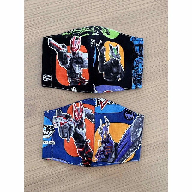 インナーマスク 2枚セット 仮面ライダー ハンドメイドのキッズ/ベビー(外出用品)の商品写真