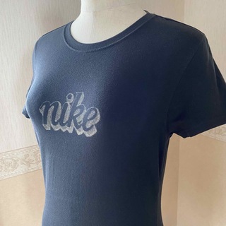ナイキ(NIKE)のレディースTシャツ　NIKE  ナイキ(Tシャツ(半袖/袖なし))