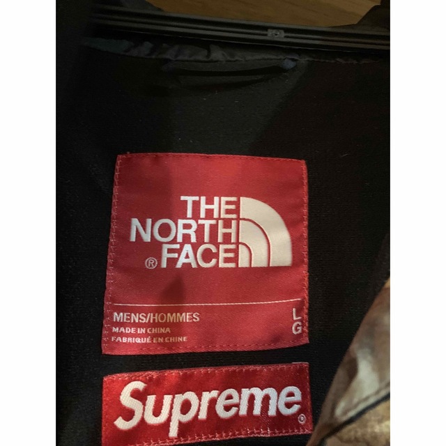Supreme / The North Face Jacket