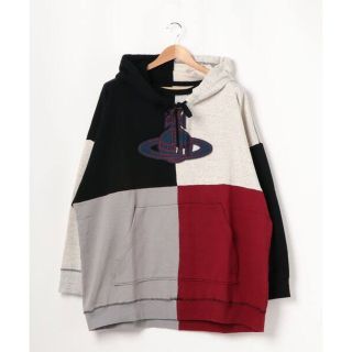 Vivienne Westwood - Vivienne Westwood フェルトORBパッチプルオ-バ