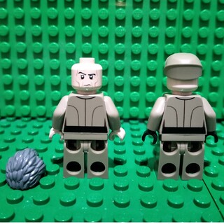 Lego - LEGO STAR WARSミニフィグ ターキン 総督 オフィサー 反乱者