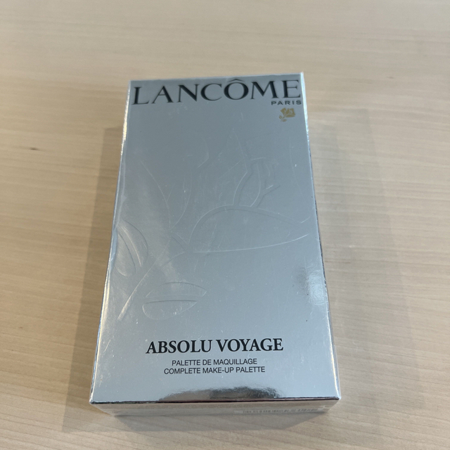 LANCOME(ランコム)の【ランコム】アプソリュヴォヤージュ　メイクアップパレット コスメ/美容のキット/セット(コフレ/メイクアップセット)の商品写真