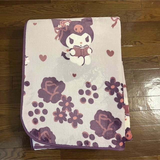 サンリオ - サンリオ クロミ あったかセンターラグ 絨毯 マット サンリオ - サンリオ クロミ あったかセンターラグ 絨毯 マット