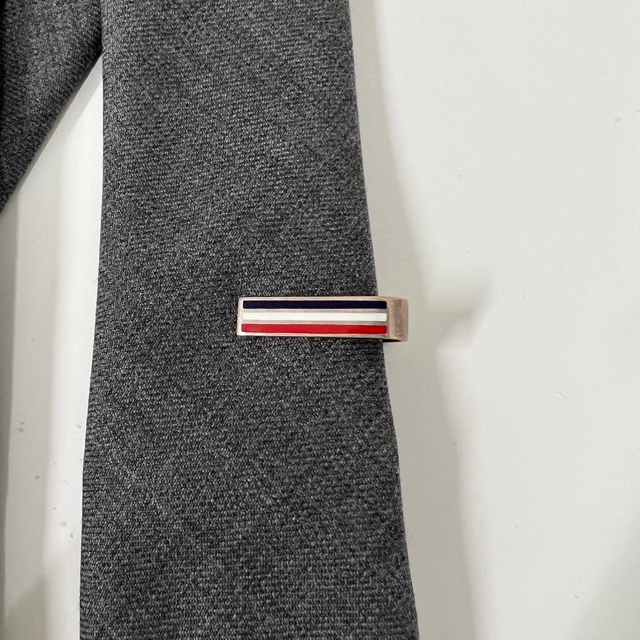 THOM BROWNE(トムブラウン)の◆【美品】THOM BROWNE シャンブレーネクタイ＋タイバー◆  メンズのファッション小物(ネクタイ)の商品写真