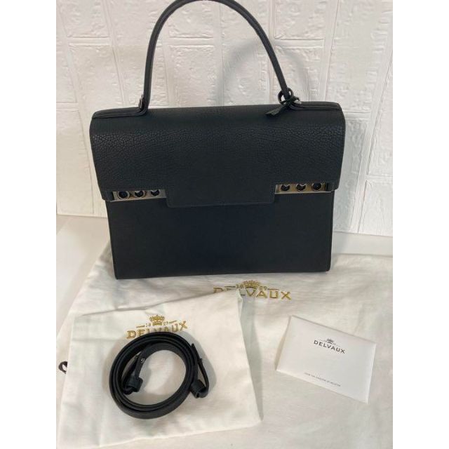 予約販売 Hermes Calfほぼ新品! ブラック Crispy GM デルヴォー 予約販売 Hermes Calfほぼ新品! ブラック Crispy GM デルヴォー