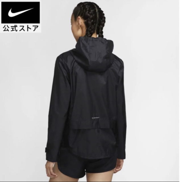 NIKE(ナイキ)の新品未使用タグ付き袋入NIKE WOMEN'S ESSENTIAL JACKET レディースのジャケット/アウター(ナイロンジャケット)の商品写真