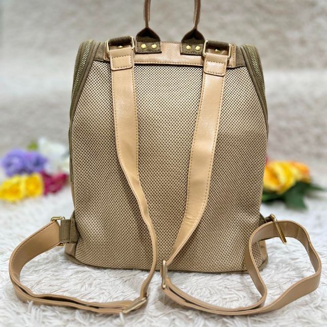 美品☆ムータ MUTA リュック デイバッグ ダブルファスナー カーキ ベージュ