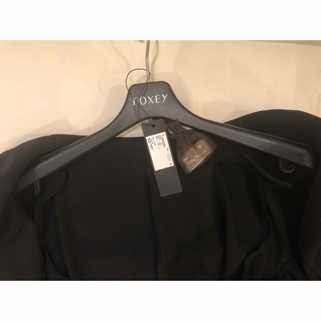 FOXEY(フォクシー)のFOXEY 2021年5月メールマガジン掲載　ジャケット　完売品 レディースのジャケット/アウター(ノーカラージャケット)の商品写真