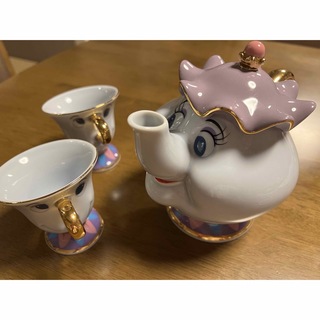 Disney - ポット夫人ティーポットとチップのカップ2つのセット