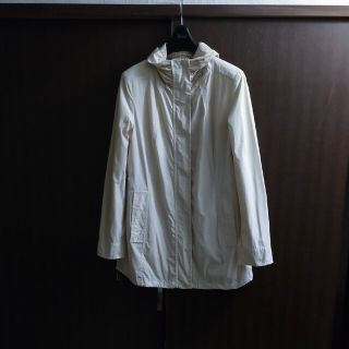 マックスマーラ(Max Mara)の定価10万円程度★綺麗★マックスマーラ★コート(ナイロンジャケット)