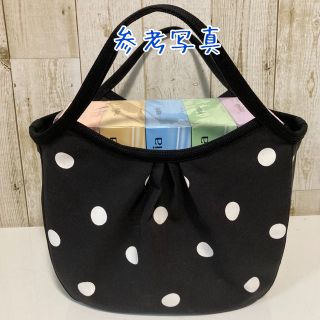 サークルフラワー黒☆ハンドメイドバッグ/ グラニーバッグ Lサイズの