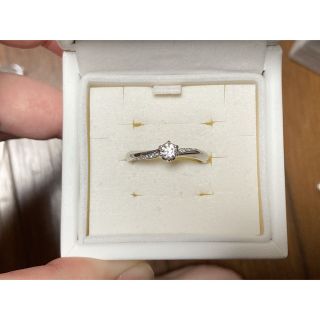 超美品 4℃ 0.206カラットダイヤ リング 13.5号 婚約指輪-