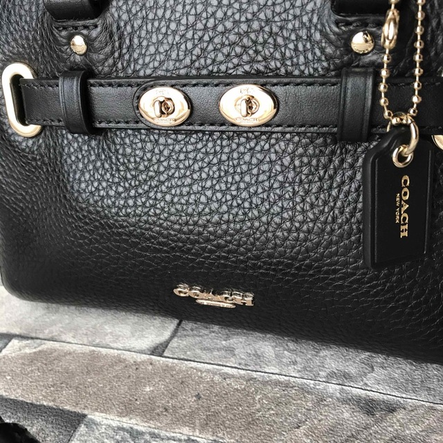 COACH(コーチ)の◆◇ COACH コーチ ショルダーバッグ ブラック ペブルドレザー レディース レディースのバッグ(ショルダーバッグ)の商品写真