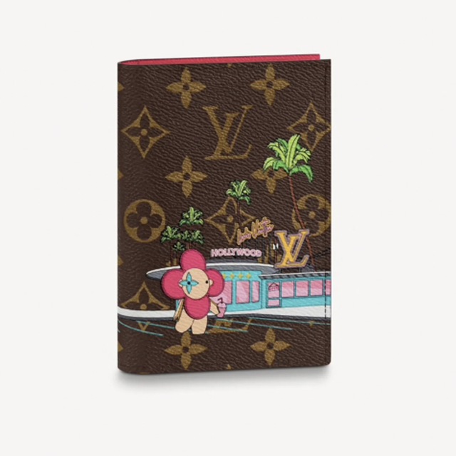 感謝の声続々! LOUIS VUITTON - ヴィトン ヴィヴィエンヌ パスポート