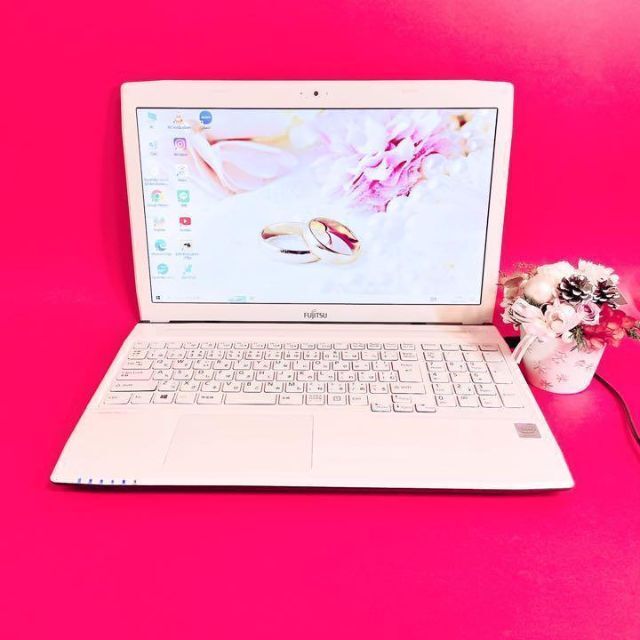 富士通 - 1台限り✨大容量1TB‼️薄型白ノートパソコン✨WEBカメラで