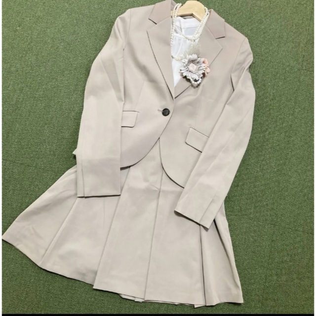 T-ポイント5倍】 アンタイトルセットアップスーツベージュ系色 美品