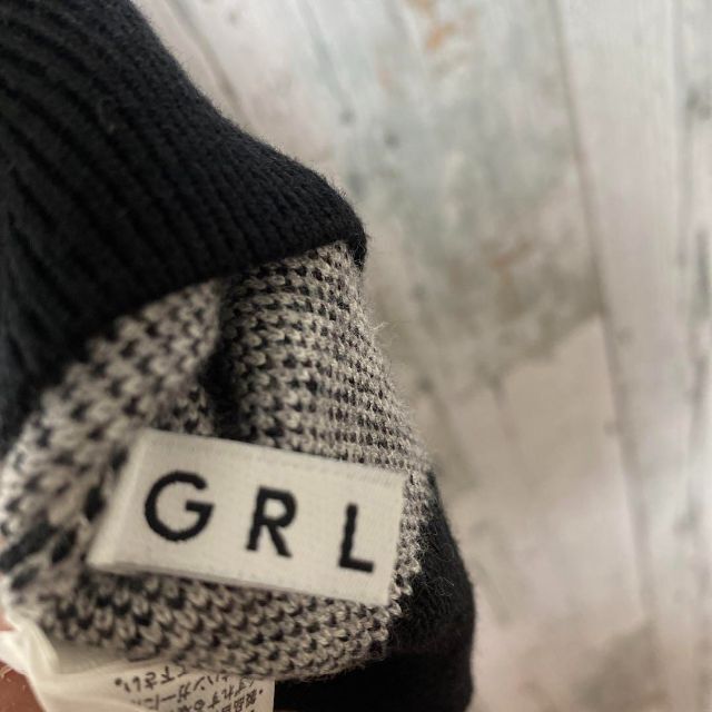 GRL(グレイル)のGRL グレイル　レディース　半袖　ニット　セーター　千鳥格子　Mサイズ レディースのトップス(ニット/セーター)の商品写真