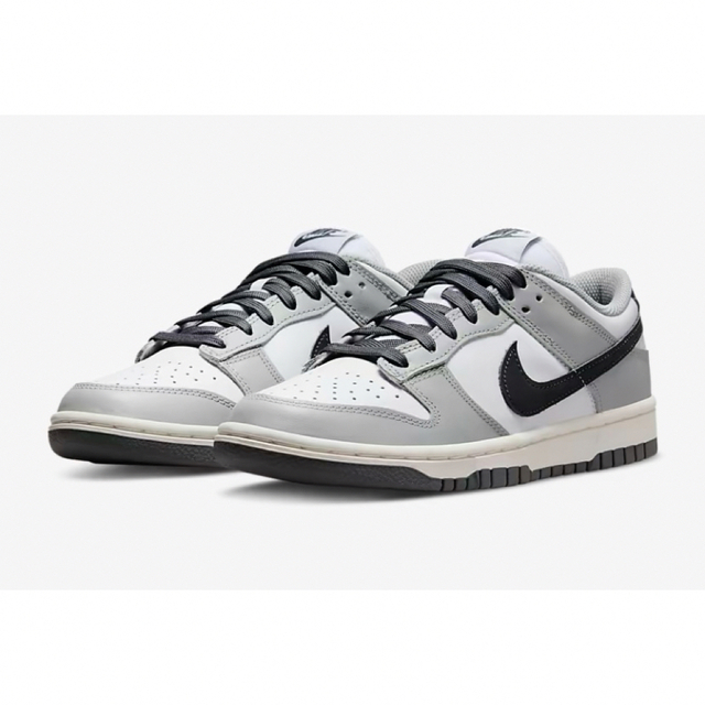 Nike Dunk Low ホワイト ライト スモークグレー US7 24cm | フリマアプリ ラクマ