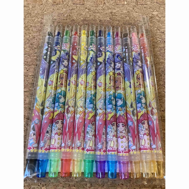 SUNSTAR(サンスター)のスター⭐︎トゥインクルプリキュア　カラクルクレヨン　12色　 エンタメ/ホビーのアート用品(クレヨン/パステル)の商品写真