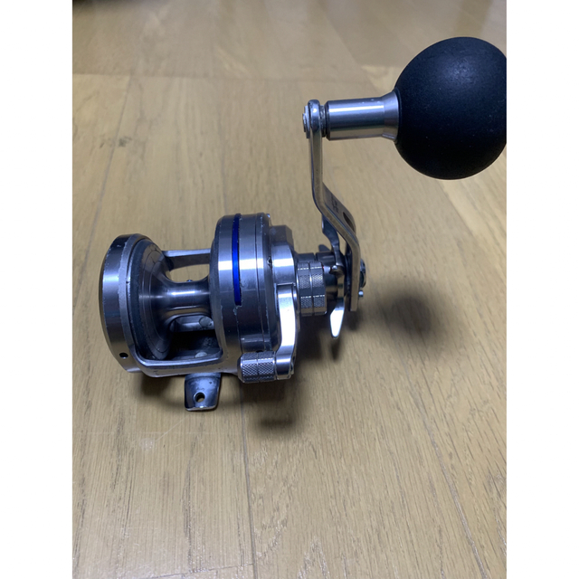 DAIWA(ダイワ)のダイワ 15ソルティガ10 ジャンク品 スポーツ/アウトドアのフィッシング(リール)の商品写真