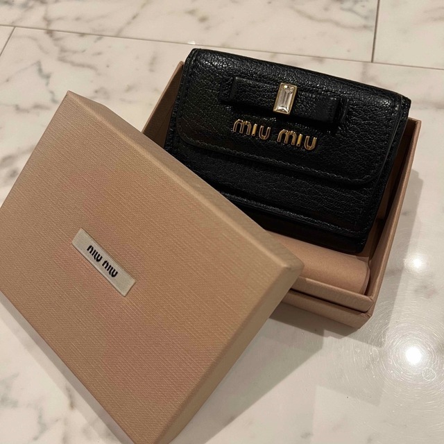 miumiu - MIUMIU 折り財布 ブラックの通販 by a's shop｜ミュウミュウ