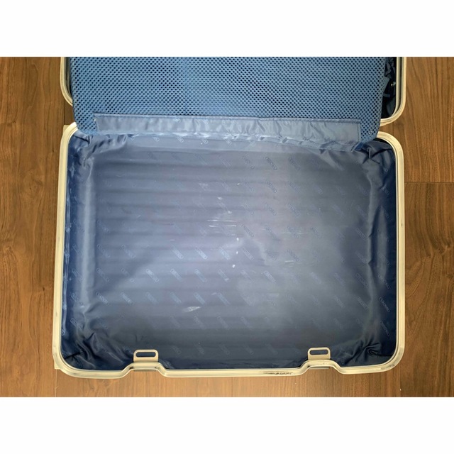 RIMOWA(リモワ)のリモワ トパーズ2輪 35L シルバー メンズのバッグ(トラベルバッグ/スーツケース)の商品写真