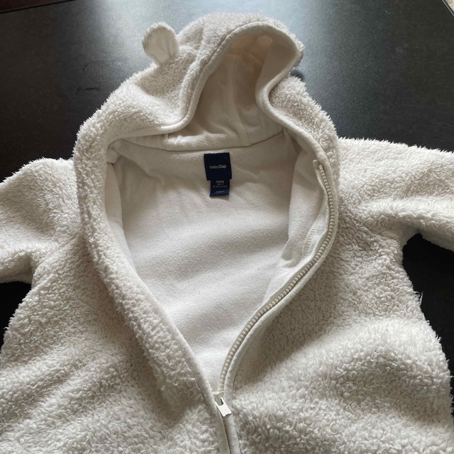 babyGAP(ベビーギャップ)のbaby GAP 70cm モコモコロンパース キッズ/ベビー/マタニティのベビー服(~85cm)(カバーオール)の商品写真