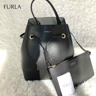 Furla - 極美品✨フルラ FURLA バケットバッグ 黒 サフィアーノレザー ポーチ 巾着