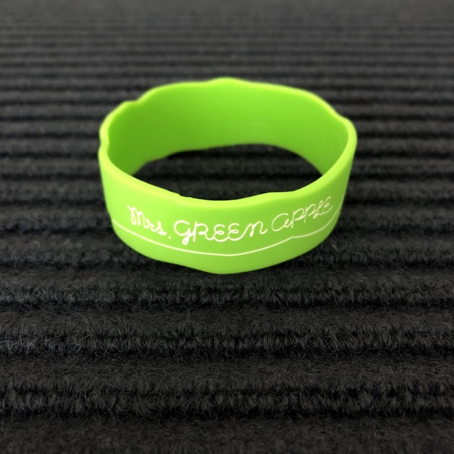 Mrs. GREEN APPLE ラバーバンド | losantiguoscampo.com.ar