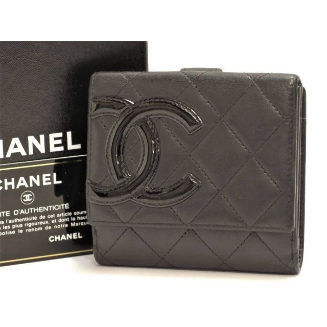 シャネル　カンボン　二つ折り財布　黒　ブラック系　CHANEL