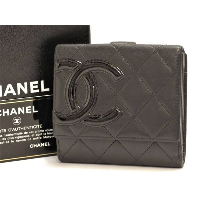 CHANEL(シャネル)のシャネル　カンボン　二つ折り財布　黒　ブラック系　CHANEL レディースのファッション小物(財布)の商品写真