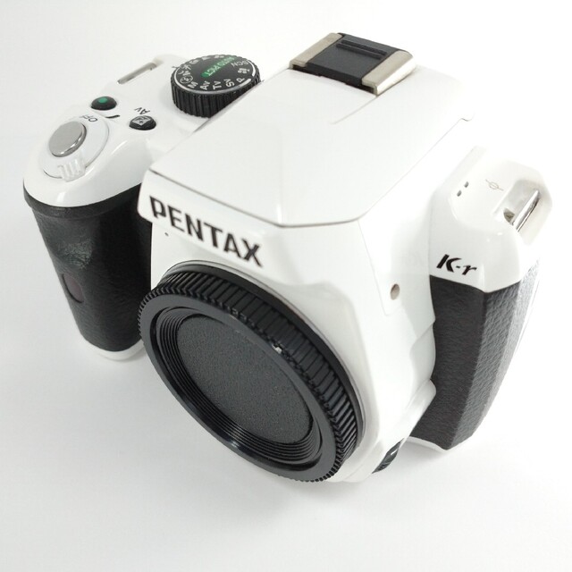 訳ありジャンク☆PENTAX K-r ☆ホワイト ボディー 撮影可！デジタル一眼