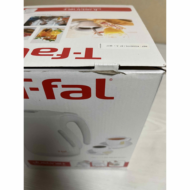 T-fal(ティファール)のT-fal ジャスティンプラス ティファール 電気ケトル ホワイト1.2L スマホ/家電/カメラの生活家電(電気ケトル)の商品写真