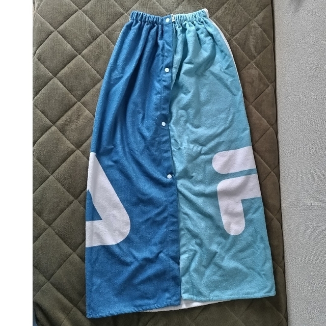 FILA(フィラ)の[新品]学校水着(男子)セット おまけ付き[商品説明要確認] スポーツ/アウトドアのスポーツ/アウトドア その他(マリン/スイミング)の商品写真