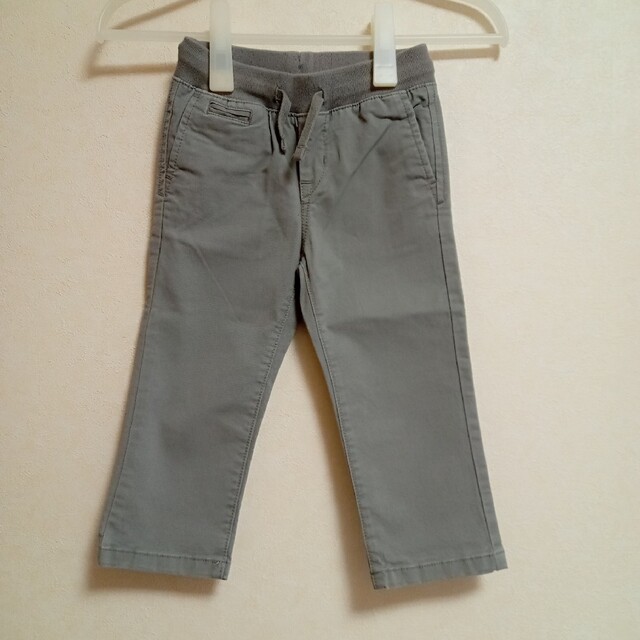 babyGAP(ベビーギャップ)の【未使用】 babyGAP チノパン キッズ/ベビー/マタニティのキッズ服男の子用(90cm~)(パンツ/スパッツ)の商品写真