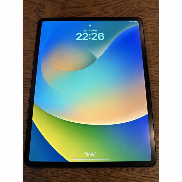 早いもの勝ち　iPad Pro 12.9 (第４世代) 1TB MXAX2J/A最大10時間